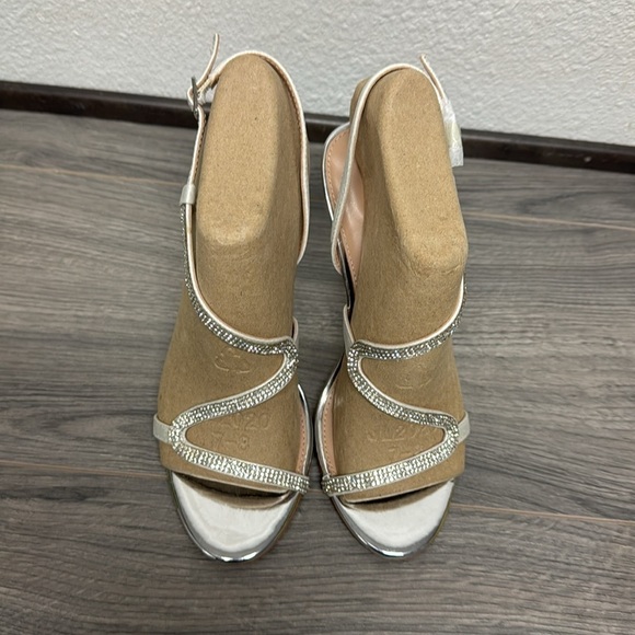 BCBGENERATION Joliny Stiletto Sandals - Picture 3 of 7